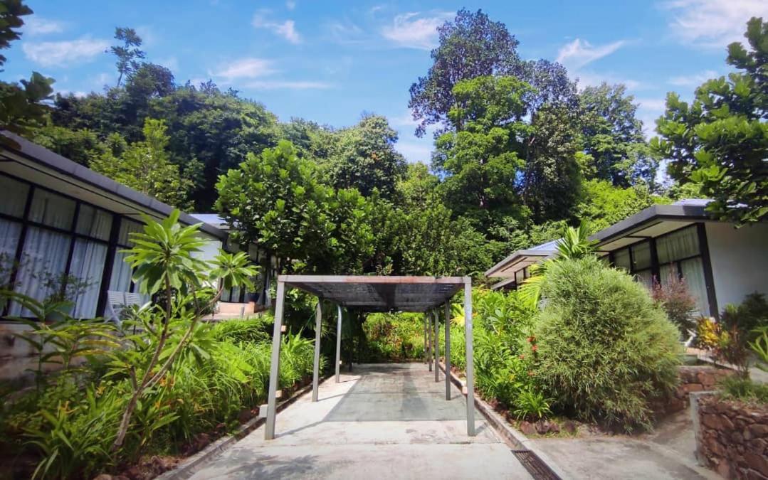 Bed and Breakfast S'Ekar Pinang Langkawi Pantai Cenang  Esterno foto